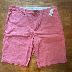 Old Navy Men’s 36 shorts